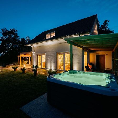 Villa Zupan With Hot Tub Skocjan  Eksteriør bilde